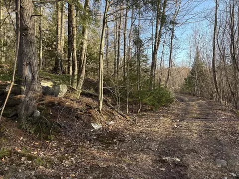 010 Mountain View Anx, Rumford, ME 04276
