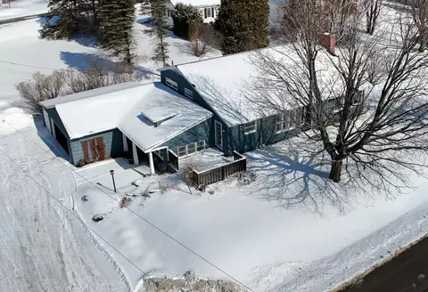 19 Harvest Rd, Caribou, ME 04736