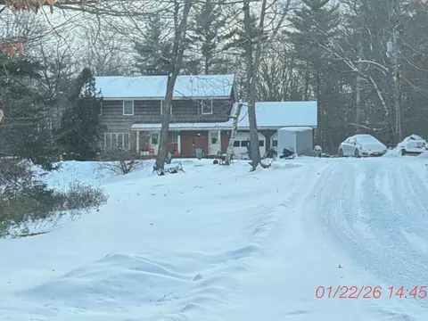 26 Andrews Dr, Casco, ME 04015