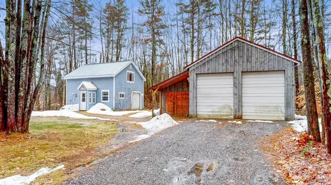 58 Welch Ave, Monmouth, ME 04259