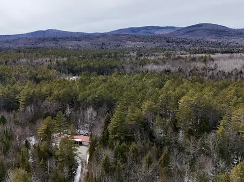 24 Conejo Ln, Buckfield, ME 04220