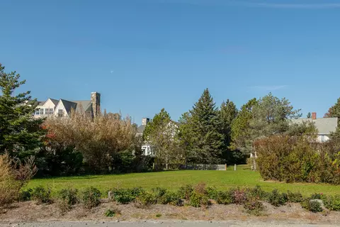 221 Beach Ave, Kennebunk, ME 04043 photo 9