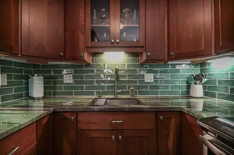 Kitchen - 407 Ocean Blvd #A5, Hampton, NH 03842 photo 2 of 3