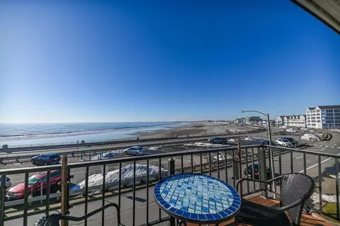 407 Ocean Blvd #A5, Hampton, NH 03842