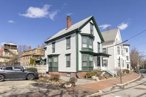 259 Spring St, Portland, ME 04102