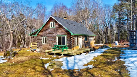 83 Owens Ln, Blue Hill, ME 04614