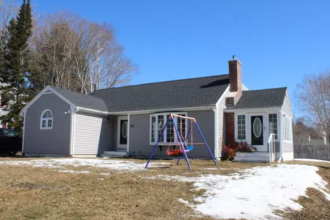 43 Page Ave, Caribou, ME 04736