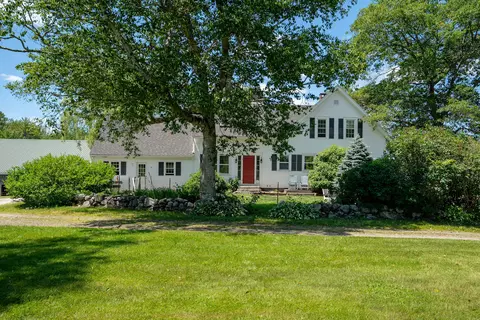 253 Quaker Meeting House Rd, Durham, ME 04222