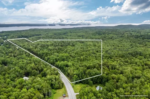 lot Apt 34 Atlantic Hwy, Northport, ME 04849