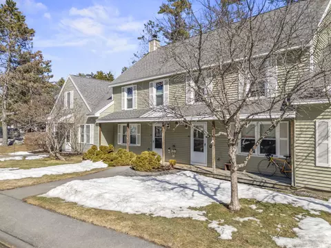 62 Pine Hill Dr #62, Bath, ME 04530