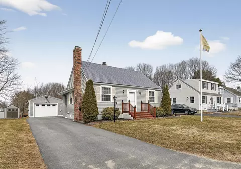 35 Mckinley St, South Portland, ME 04106