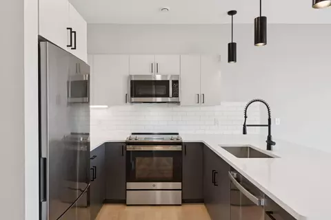 Kitchen - 20 Upper Falls Rd #406, Biddeford, ME 04005 photo 4 of 4
