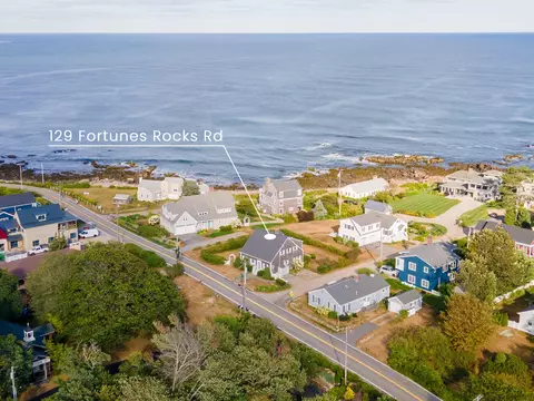 129 Fortunes Rocks Rd, Biddeford, ME 04005