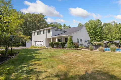 5 Heathwood Ln, Scarborough, ME 04074