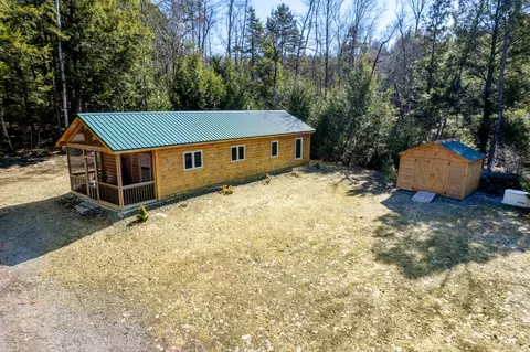 92 Cottage Shore Dr, Holden, ME 04429