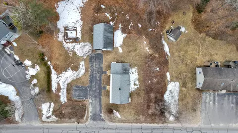 34 Smith Rd, Windham, ME 04062