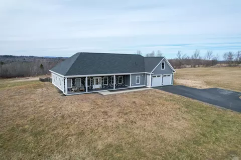 14 Joeys Way, Sidney, ME 04330