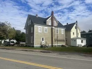 Exterior - 88 Pine St, Millinocket, ME 04462 photo 2 of 5