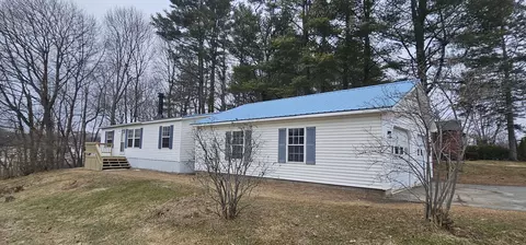 18 Central Ave, Waterville, ME 04901