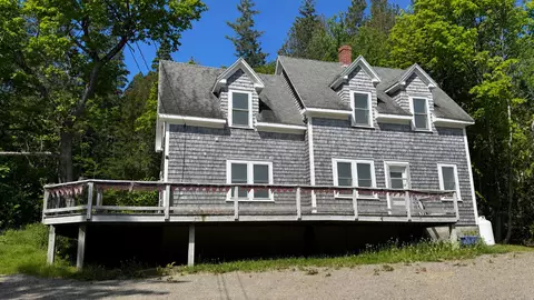11 Sardine Way, Lubec, ME 04652