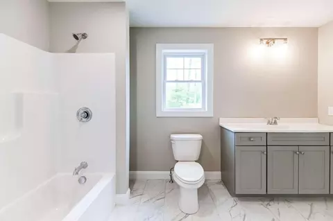 Bath - 14 Shepherd Ln, Windham, ME 04062 photo 2 of 2