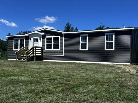 72 Anderson Dr, Leeds, ME 04263