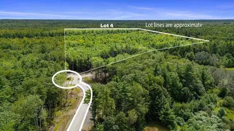 9 Dogwood Cir, Kennebunk, ME 04043
