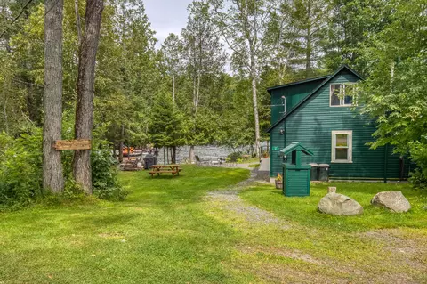12 Blackberry Ln, Rangeley, ME 04970