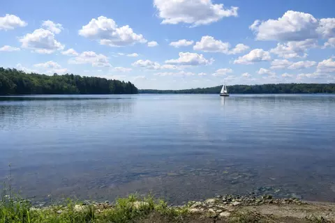 91 Duncan Rd, Jefferson, ME 04348
