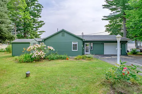 95 Loop Rd, Acton, ME 04001