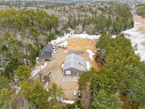 55 Town Farm Ln, Whitefield, ME 04353