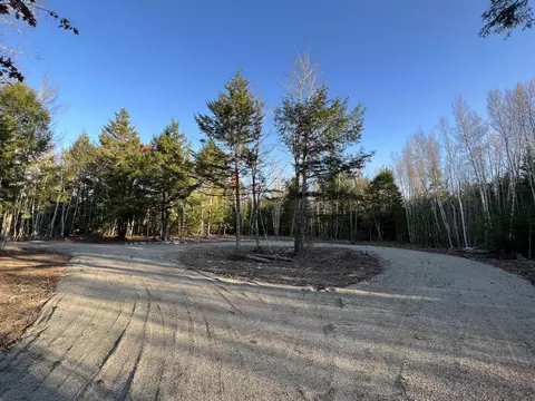 15 Coyote Ln, Waltham, ME 04605