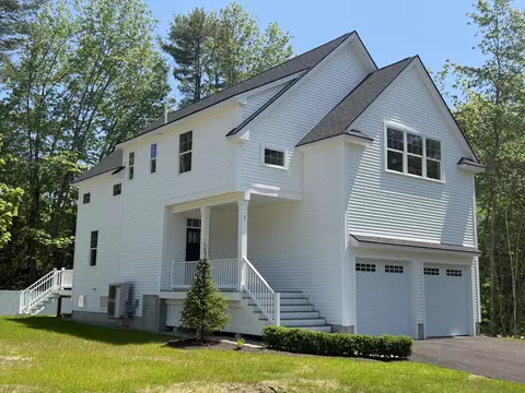 1 Cider Mill Ln, Kennebunk, ME 04043