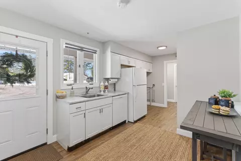 224 Congress Cir, Topsham, ME 04086