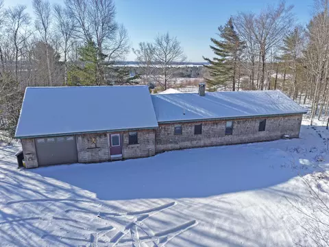 137 Gary Moore Rd, Ellsworth, ME 04605