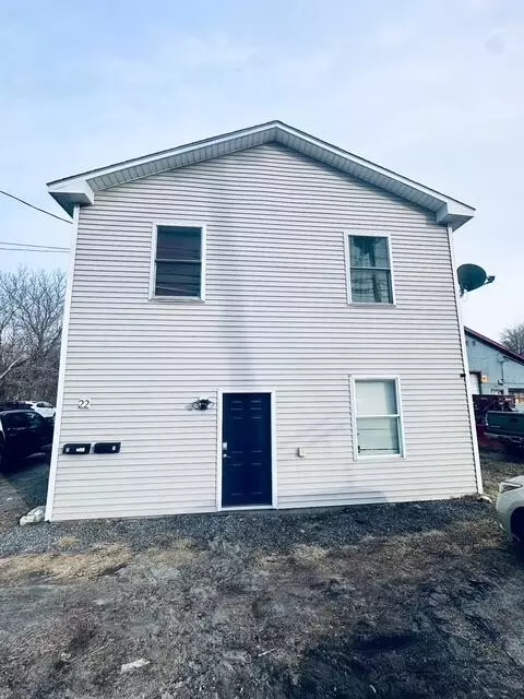 22 Water St, Waterville, ME 04901