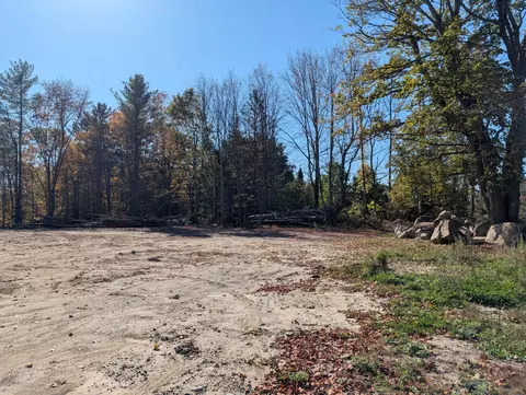 1639 Main St, Lewiston, ME 04240