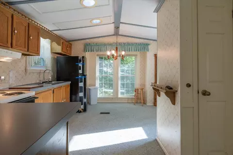 46 Cedar Dr, Warren, ME 04864 photo 10