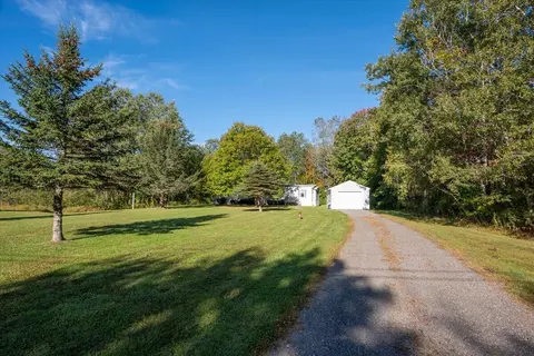 46 Cedar Dr, Warren, ME 04864 photo 3