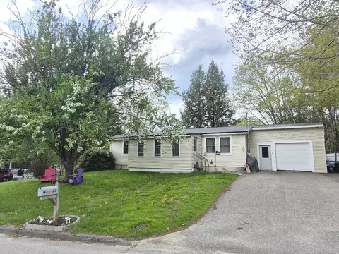 22 Ludden Dr, Jay, ME 04239