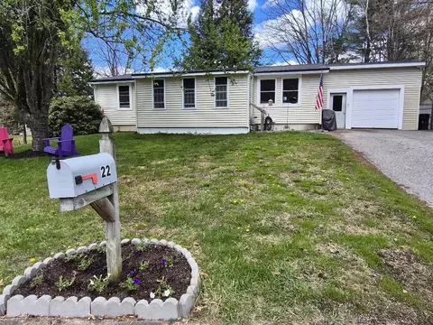 22 Ludden Dr, Jay, ME 04239