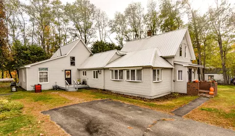 25 Hancock Ave, Hiram, ME 04041
