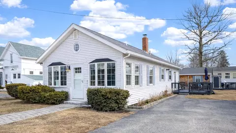 6 Avenue Three # -8, Scarborough, ME 04074