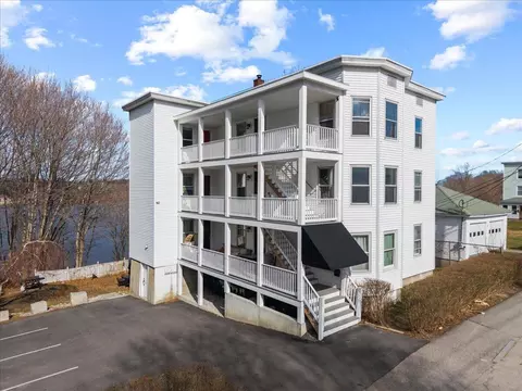 147 Cleaves St #3, Biddeford, ME 04005