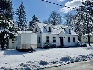 6 Newland Ave, Waterville, ME 04901
