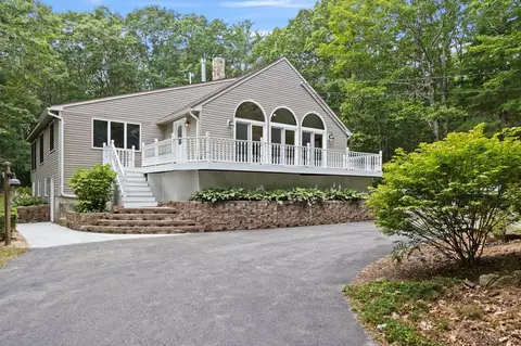 66 Old Pool Rd, Biddeford, ME 04005