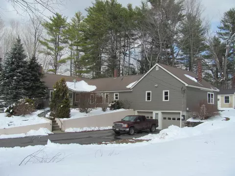 118 Bethel Rd, West Paris, ME 04289