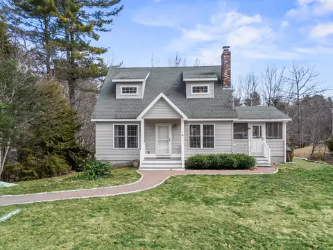 31 Beacon Street Ext, York, ME 03909