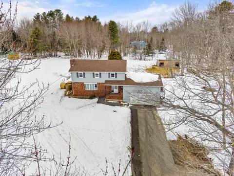 273 Dow Rd, Orrington, ME 04474