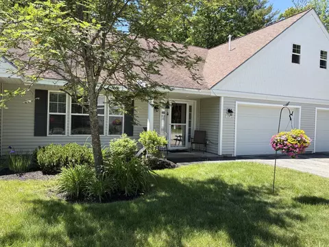 73 Kavanaugh Rd #73, Old Orchard Beach, ME 04064